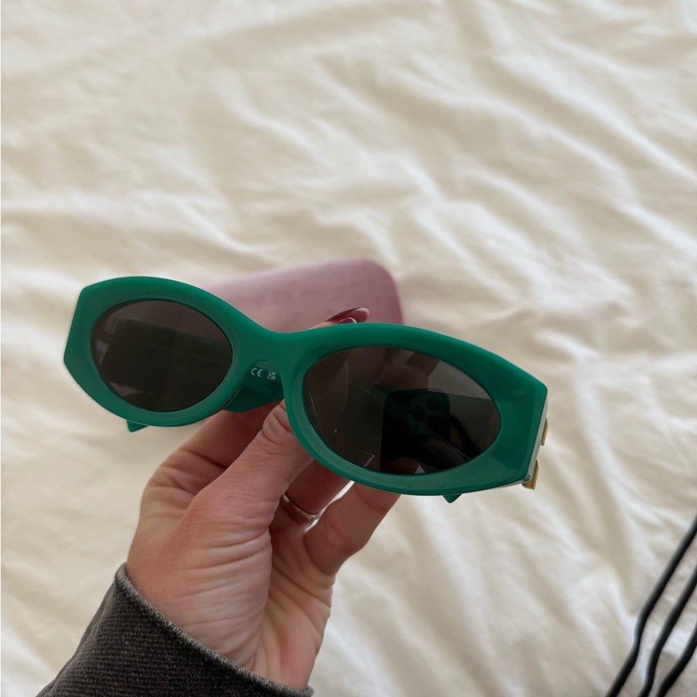 MIU MIU 11WS Green Sunglasses - Picture 5 of 7